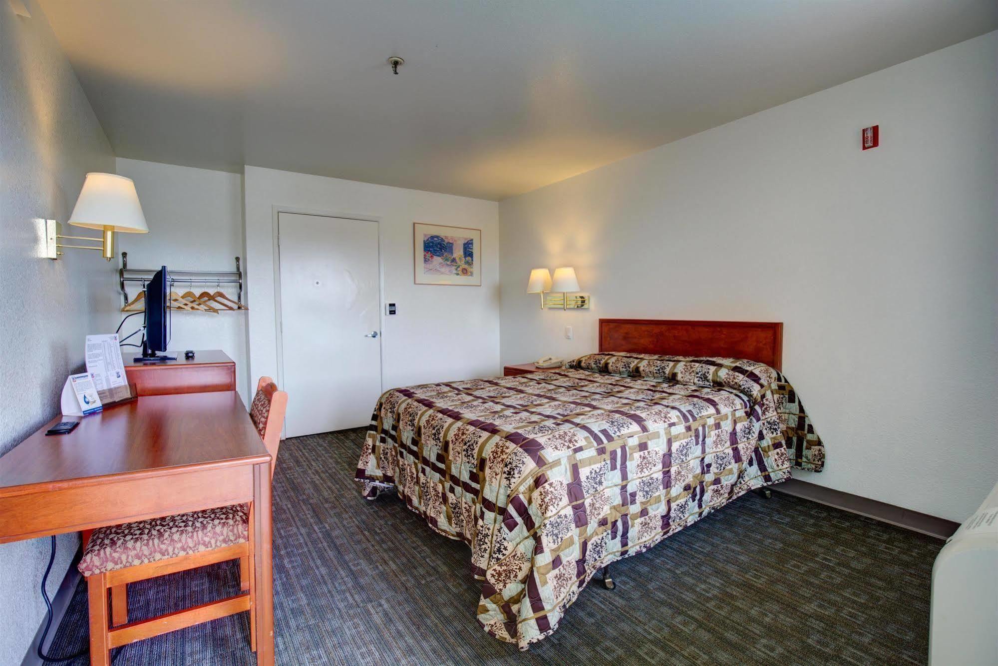 Inn Rodeway Sacramento-university Area 2*
