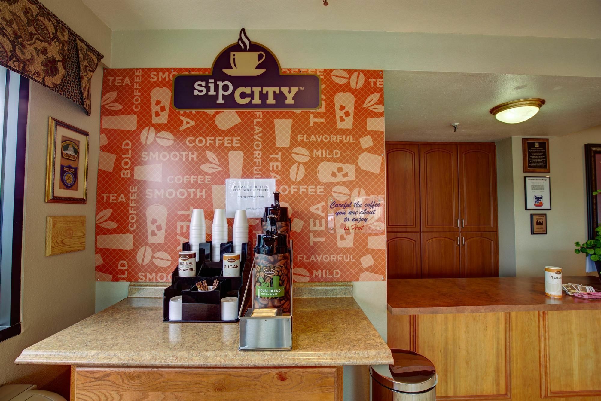 Rodeway Sacramento-university Area Inn